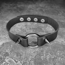 Load image into Gallery viewer, Spiked Ring Choker
